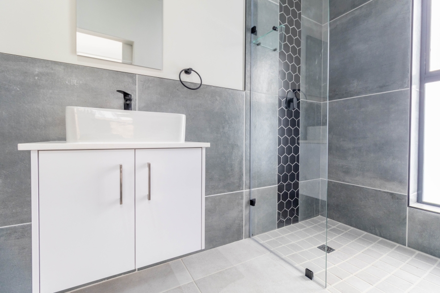 3 Bedroom Property for Sale in Aan de Wijnlanden Western Cape